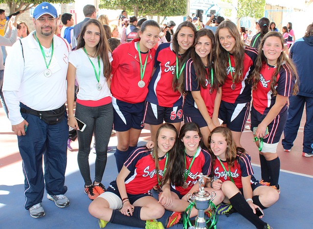 尽管此前他 尽管此前他